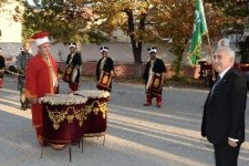 Romanların Memurluk Hayali