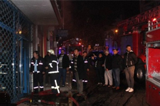 İşyerinde, Çıkan Yangın Yürekleri Ağıza Getirdi