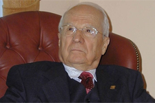 Kenan Evren Hayatını Kaybetti
