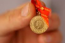 Altını Kimse Tutamıyor