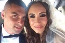 Ünlü Futbolcunun Eşinden Şok: “Gizlice Türkiye’ye Geldim”