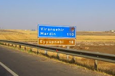 PKK, Karakola Bomba Yüklü Araçla Saldırdı: Şehit ve Yaralılar Var