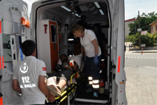 Bayrak Sallayan İşçiye Silahla Saldırıldı